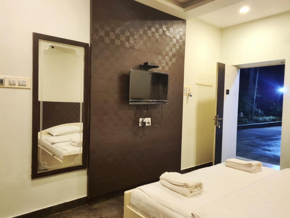 Rk Resorts Karaikal Ngoại thất bức ảnh